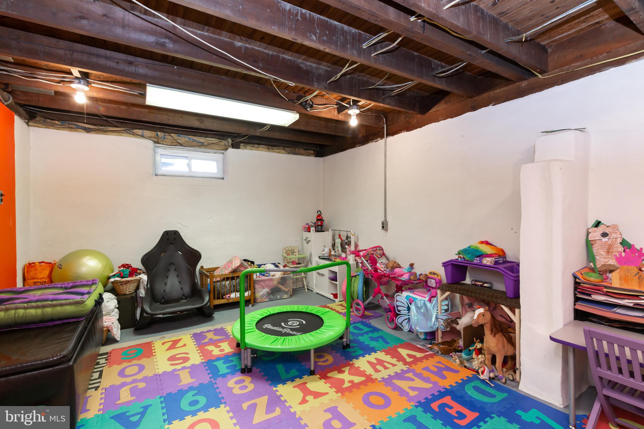 468 Story Road Aston, PA 19014 - Photo 28 of 40 Basement