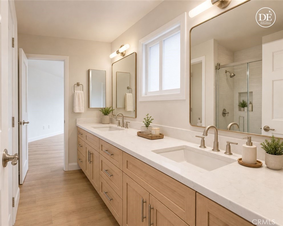 1 Yellow Brick Road Rancho Palos Verdes, CA 90275 - Photo 36 of 67 Jack & Jill Bath Virtually Enhanced