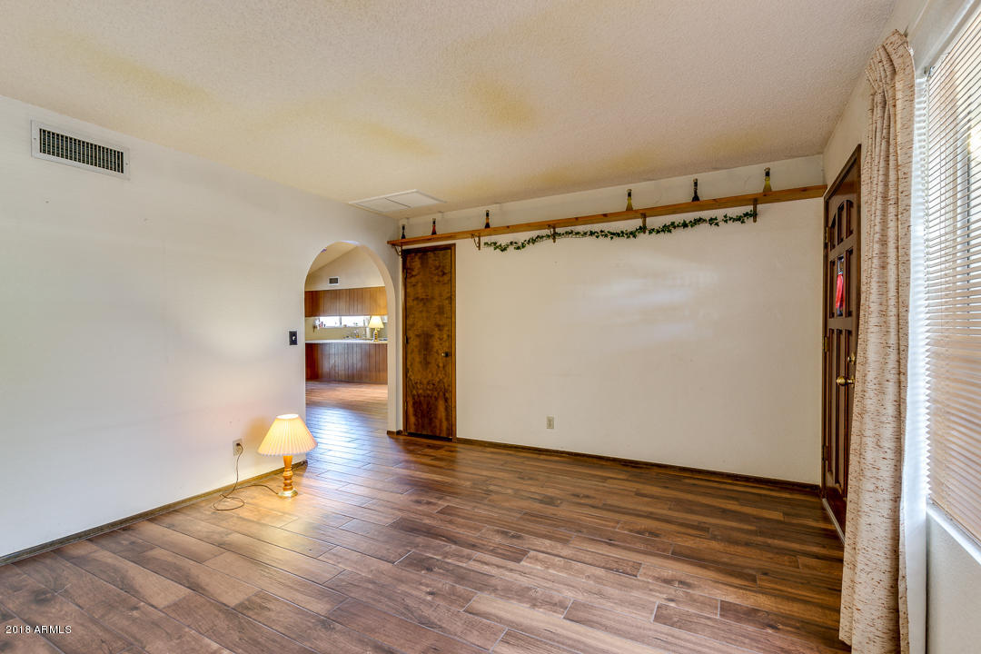 237 East Silver Creek Road Gilbert, AZ 85296 - Photo 9 of 57 09-Silver Creek_