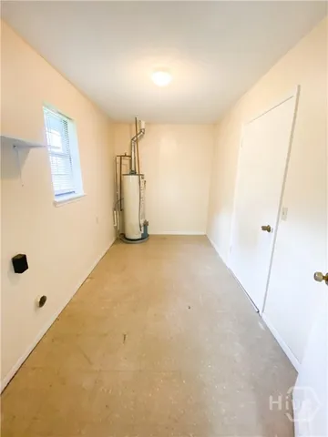 $2,350 | 1110 Wilma Street, Savannah, GA 31410