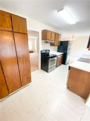 $2,350 | 1110 Wilma Street, Savannah, GA 31410