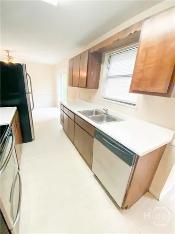 $2,350 | 1110 Wilma Street, Savannah, GA 31410