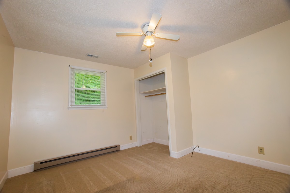 266 Denny Road Clarksville, TN 37043 - Photo 14 of 52
