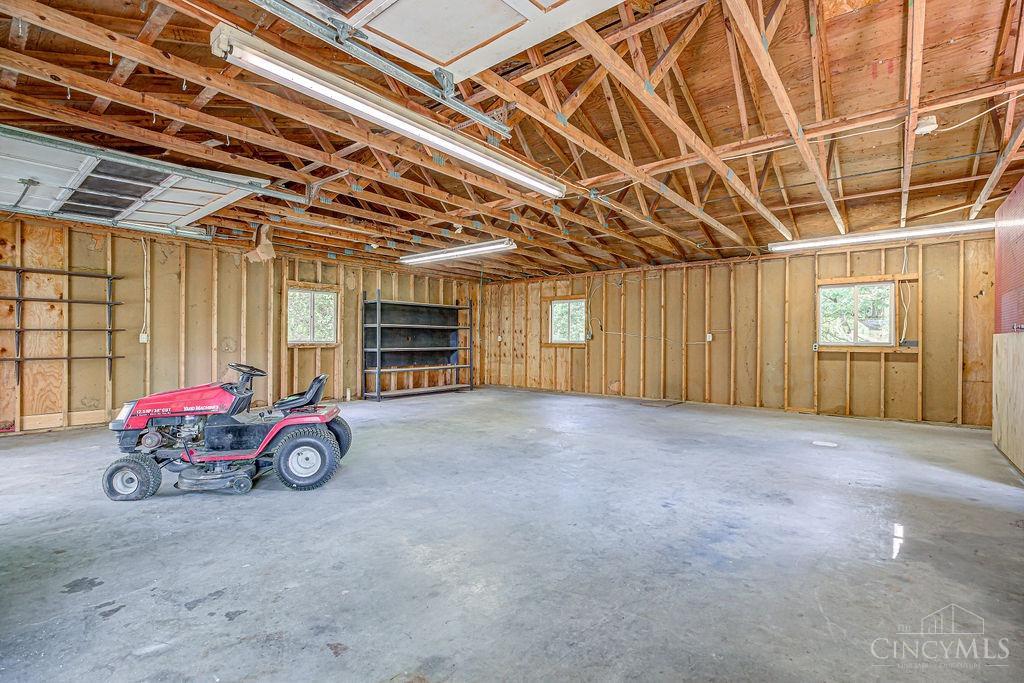 5605 Dry Ridge Road Cincinnati, OH 45252 - Photo 32 of 37 Gallery Image 32
