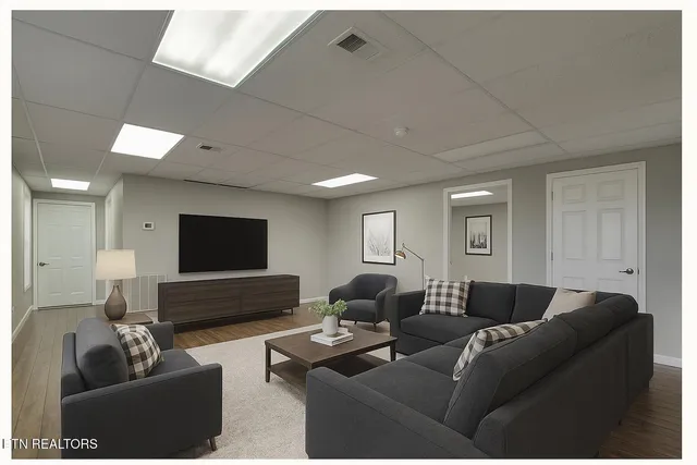 $599,000 | 143 Chahyga Way, Loudon, TN 37774