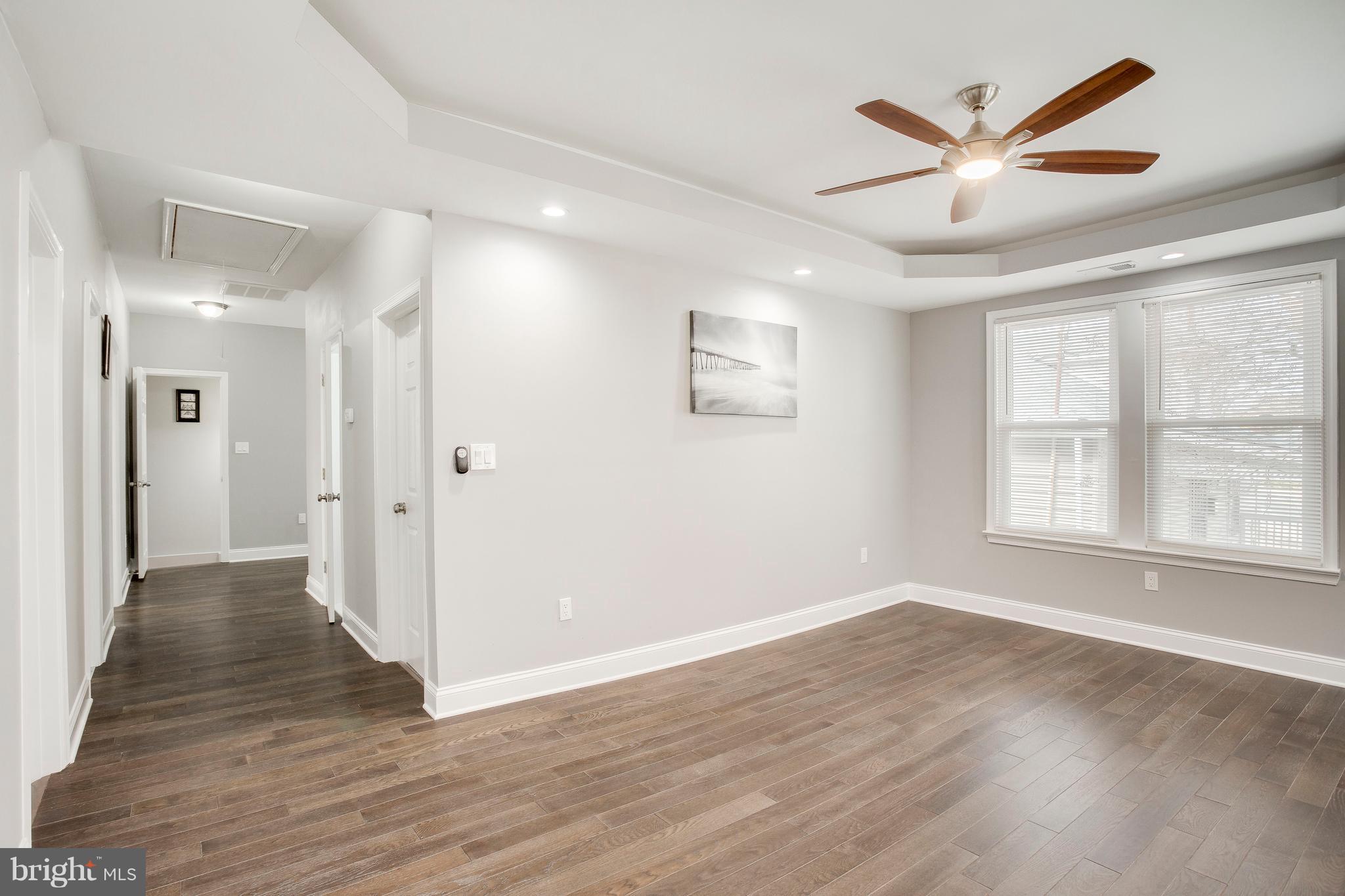 5917 Addison Road Capitol Heights, MD 20743 - Photo 8 of 41 Living Room w/Tray Ceiling