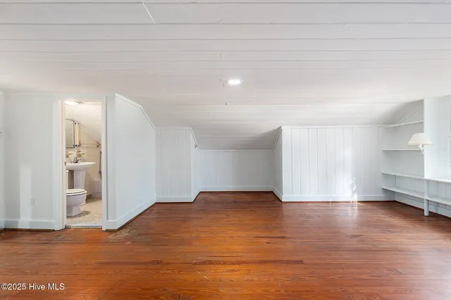 $390,000 | 211 Pireway Road, Tabor City, NC 28463