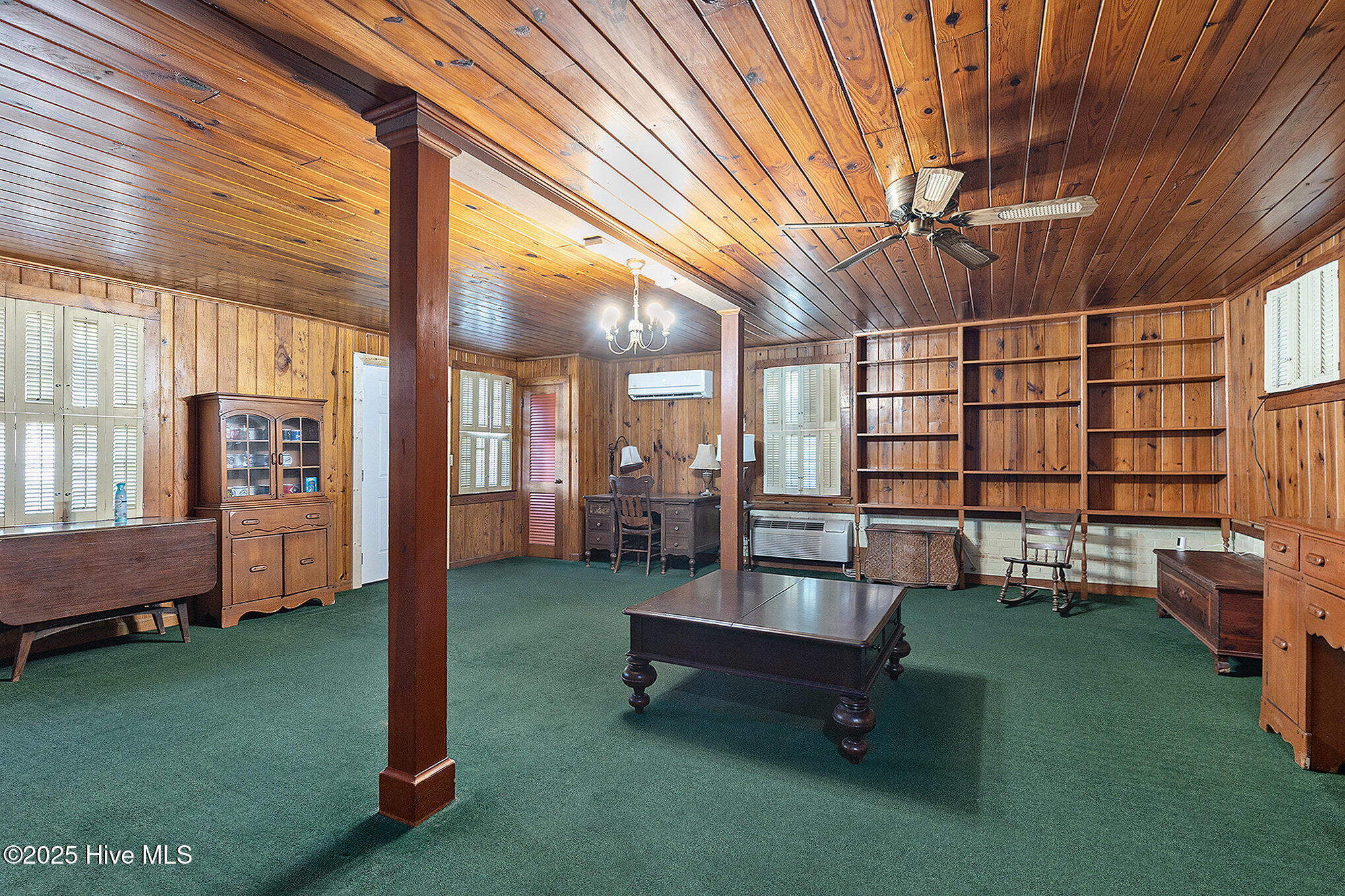 211 Pireway Road Tabor City, NC 28463 - Photo 33 of 46 Downstairs Den