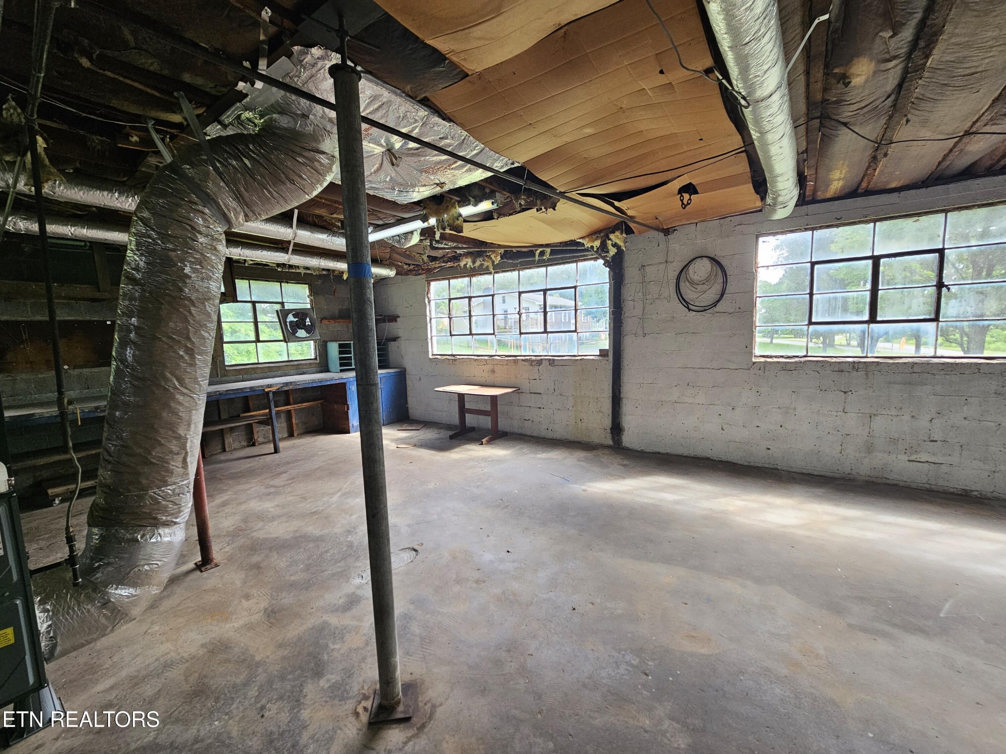 1345 Blockhouse Valley Road Clinton, TN 37716 - Photo 42 of 50 Gallery Image 42