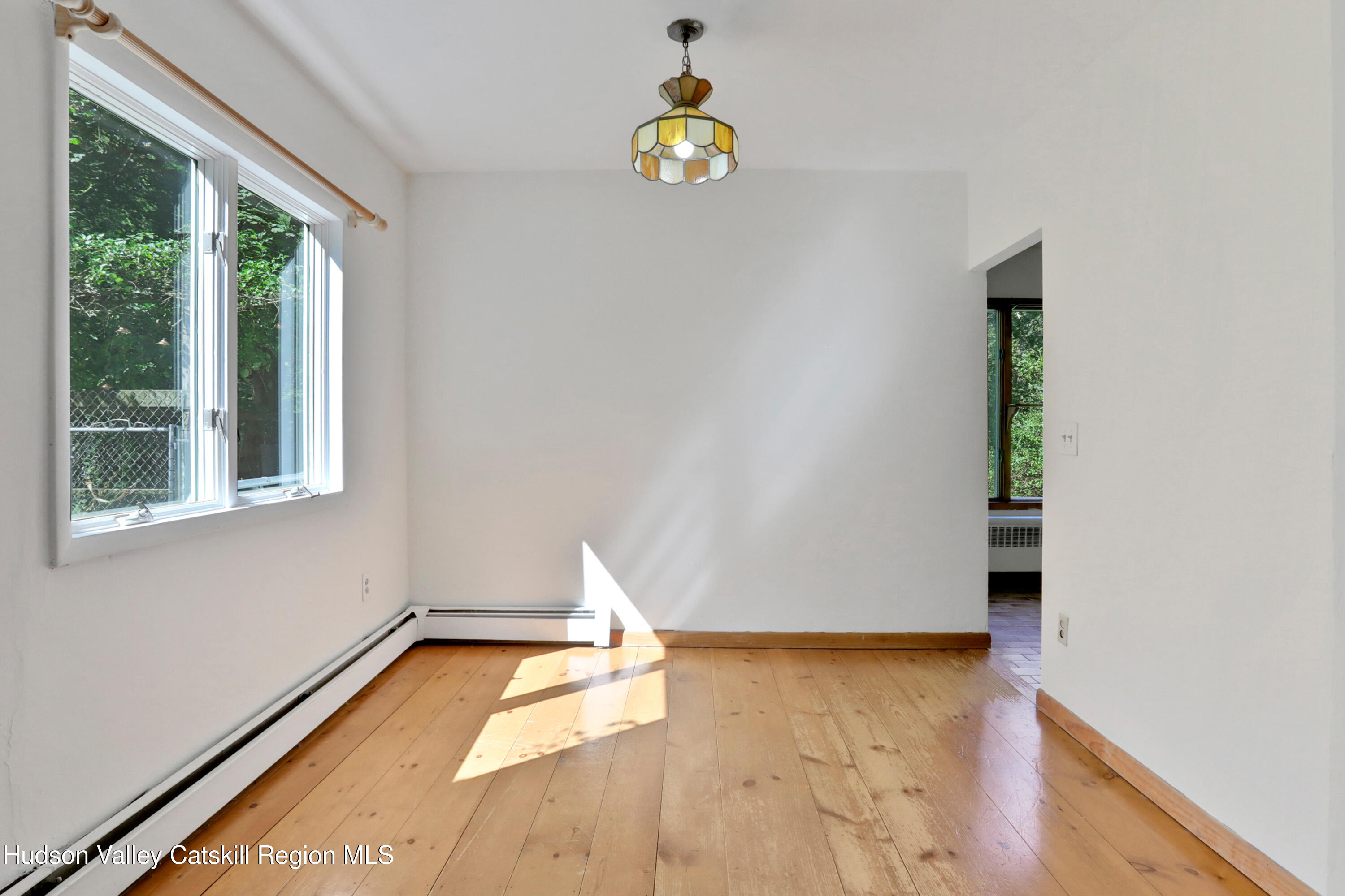 197 Old Rte 32 Saugerties, NY 12477 - Photo 8 of 31 a view of an entryway