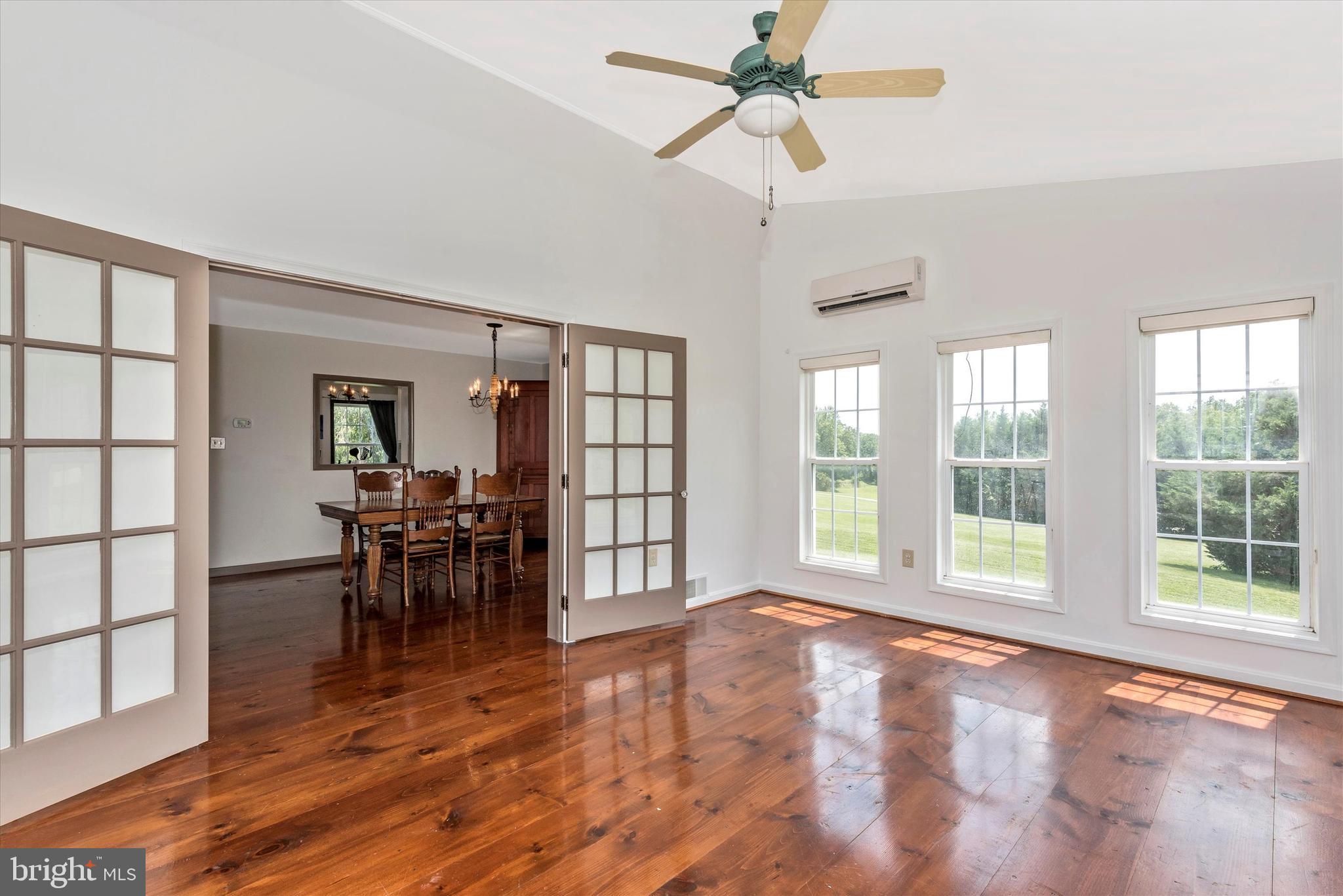 11728 Beaver Dam Road Union Bridge, MD 21791 - Photo 20 of 49 All Season Rm w/Ceiling Fan Additional Comfort