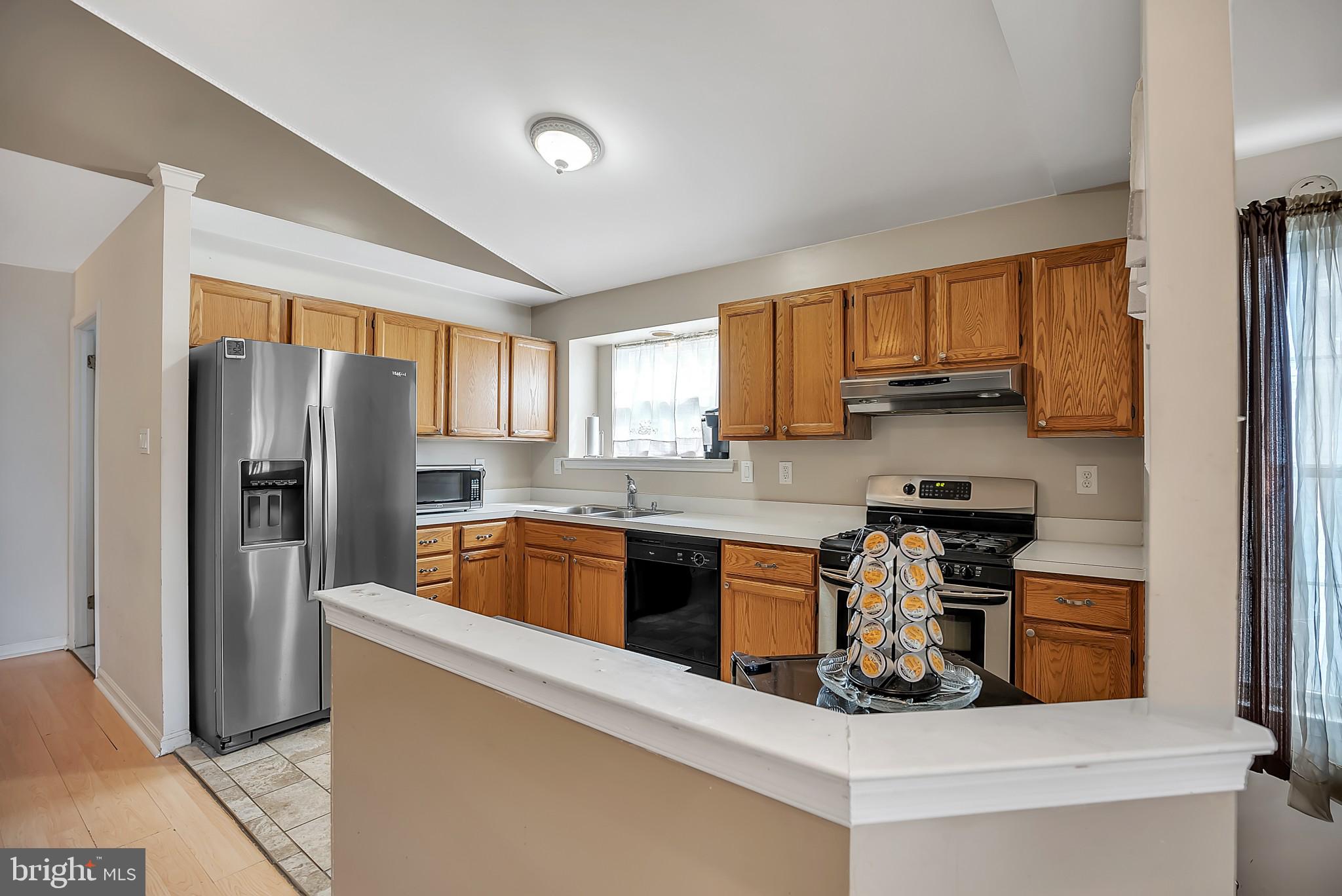1731 Ripley Street Philadelphia, PA 19111 - Photo 8 of 19 Gallery Image 8