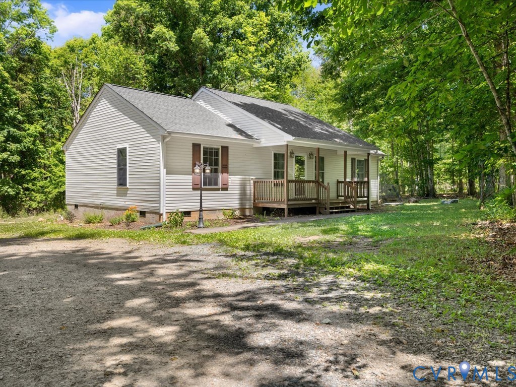 117 Waldrop Church Road Louisa, VA 23093 - Photo 2 of 36