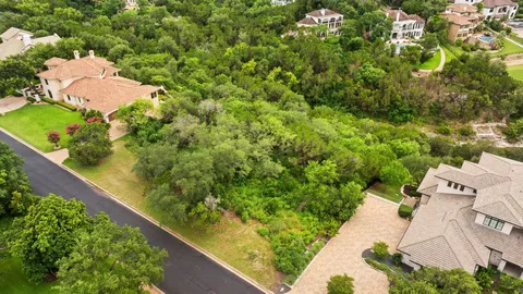 $599,900 | 16009 Chateau Avenue, Austin, TX 78734