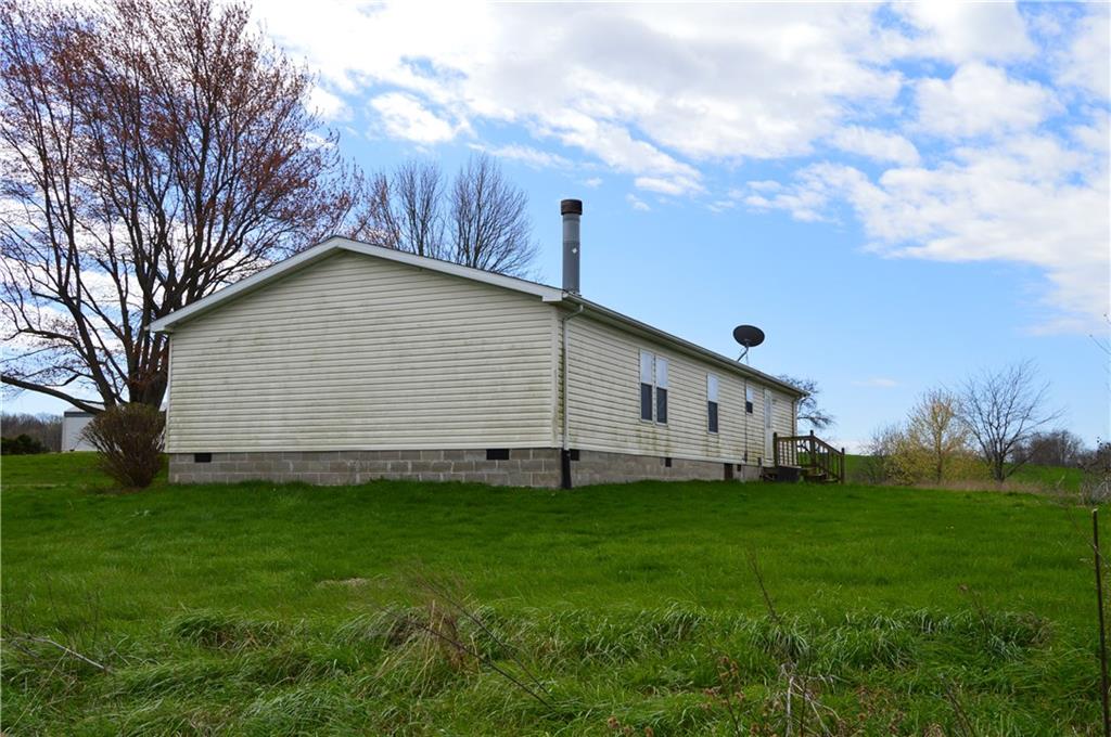 8901 Island Pond Road Quincy, IN 47456 - Photo 4 of 9 Gallery Image 4