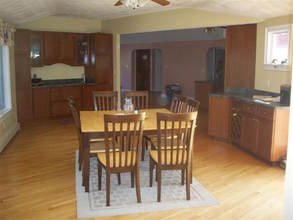 12 Batchelder Road Reading, MA 01867 - Photo 14 of 27 Gallery Image 14