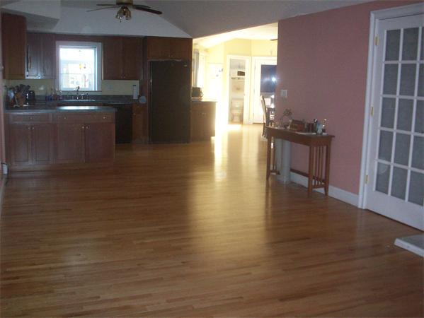 12 Batchelder Road Reading, MA 01867 - Photo 19 of 27 Gallery Image 19
