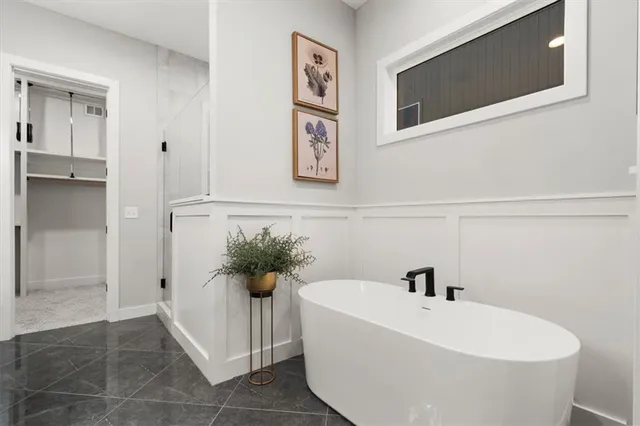 $775,000 | 1717 Southwest Arbormill Terrace, Lee's Summit, MO 64082