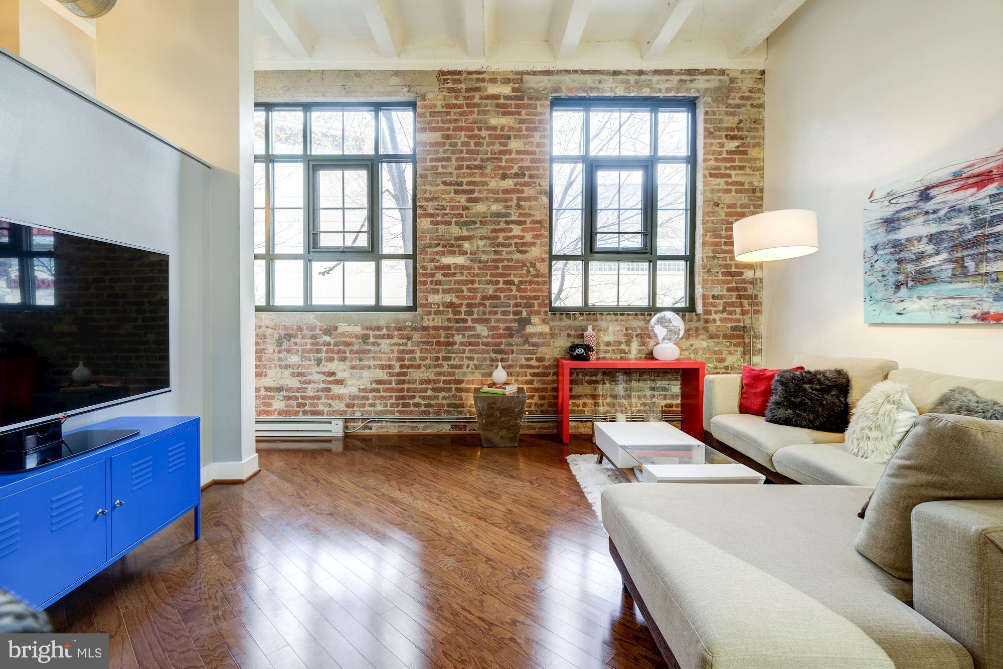 1701 Kalorama Road Northwest, Unit 206 Washington, DC 20009 - Photo 8 of 42 Gorgeous exposed brickwork