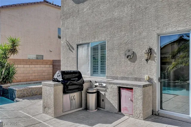 $680,000 | 2928 Indigo Haven Court, Las Vegas, NV 89117