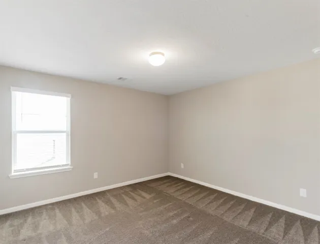 $2,490 | 5712 Bluebonnet Lane, Rosenberg, TX 77469