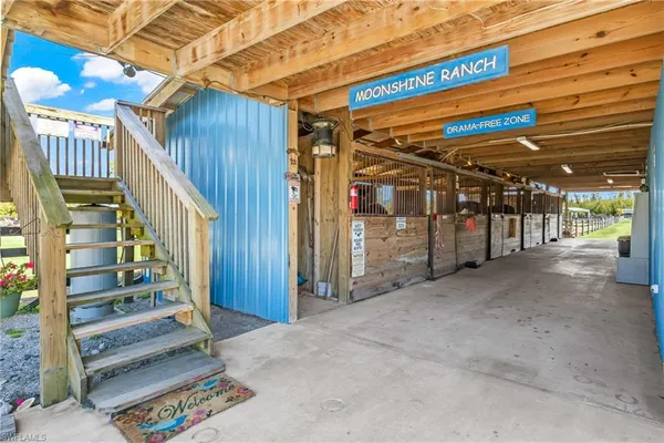 a view of a garage