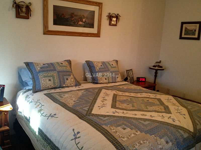 685 Blue Crystal Cree Road Henderson, NV 89002 - Photo 5 of 14 Property Photo.
