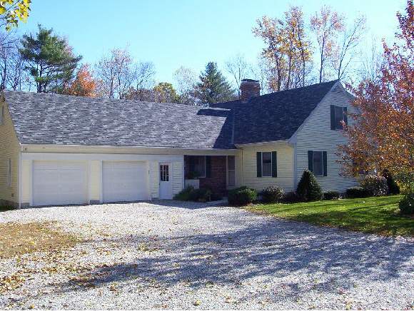 7 Holbrook Road Bedford, NH 03110 - Photo 1 of 1 Gallery Image 1