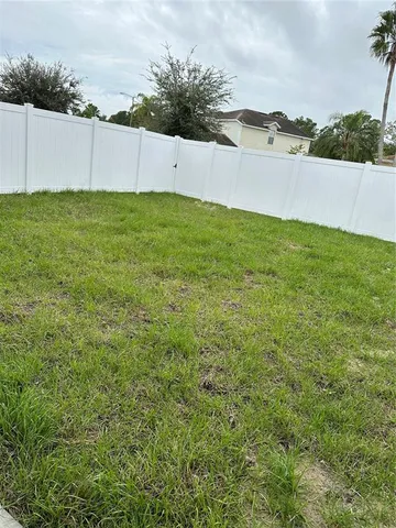 $2,000 | 601 Lake Shore Parkway, Davenport, FL 33896