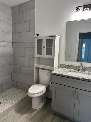 $2,000 | 601 Lake Shore Parkway, Davenport, FL 33896