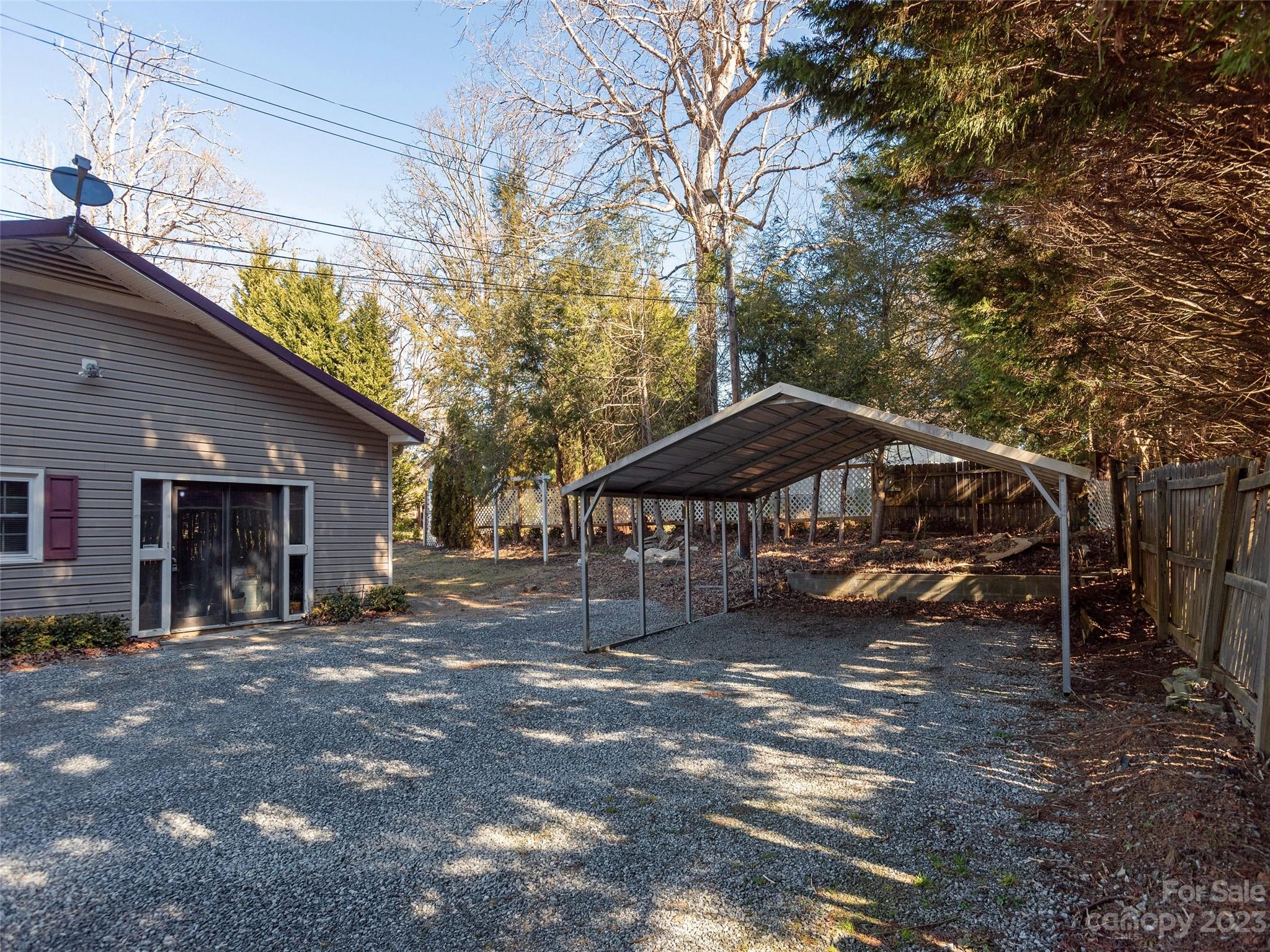 131 Rutledge Drive Hendersonville, NC 28739 - Photo 24 of 25 Gallery Image 24