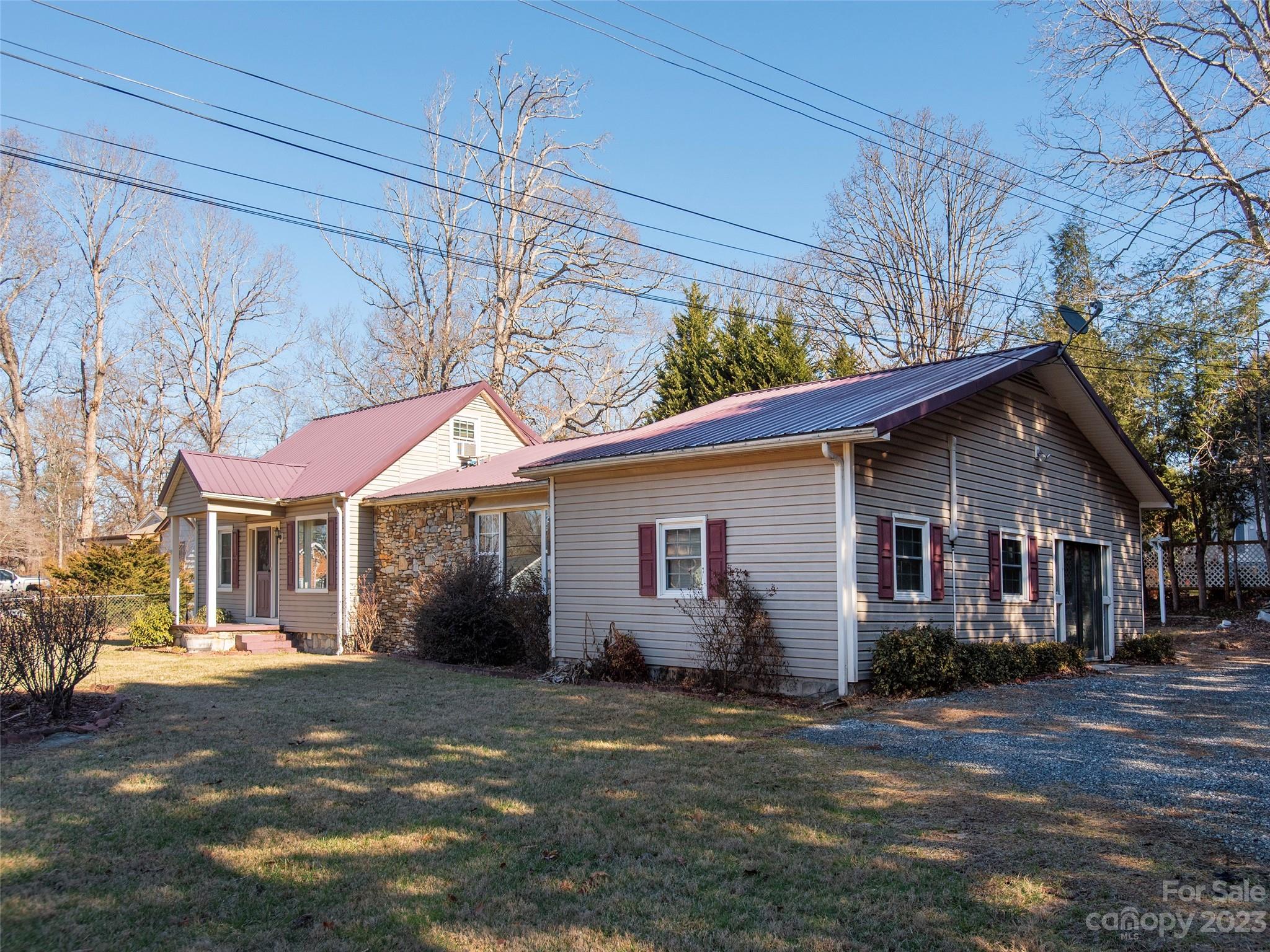 131 Rutledge Drive Hendersonville, NC 28739 - Photo 25 of 25 Gallery Image 25