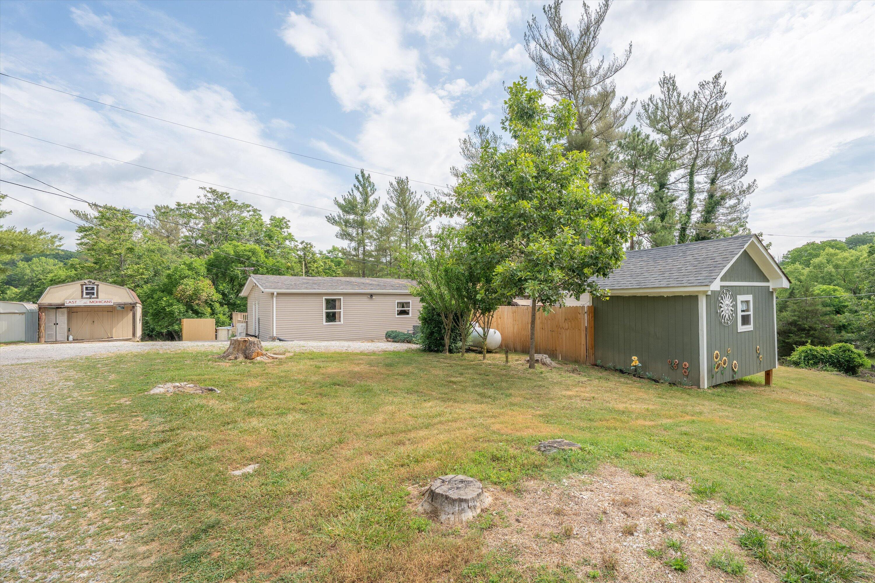 5184 North W River Road Salem, VA 24153 - Photo 2 of 48 01-DSC00145-HDR