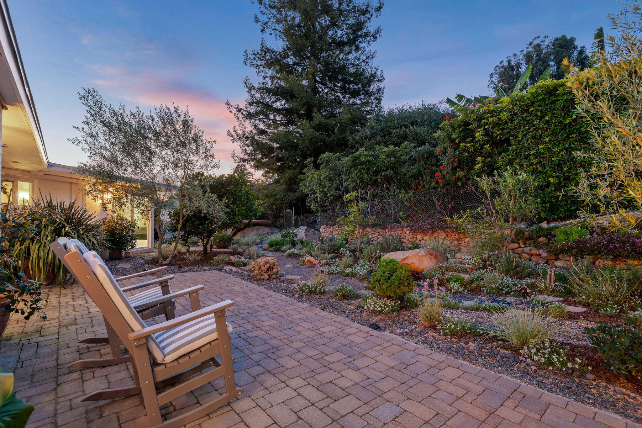 1144 Arbolado Road Santa Barbara, CA 93103 - Photo 37 of 40 18-Back Yard (twilight)