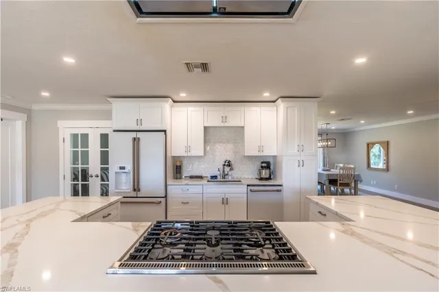 $595,000 | 2237 Kings Lake Boulevard, Naples, FL 34112