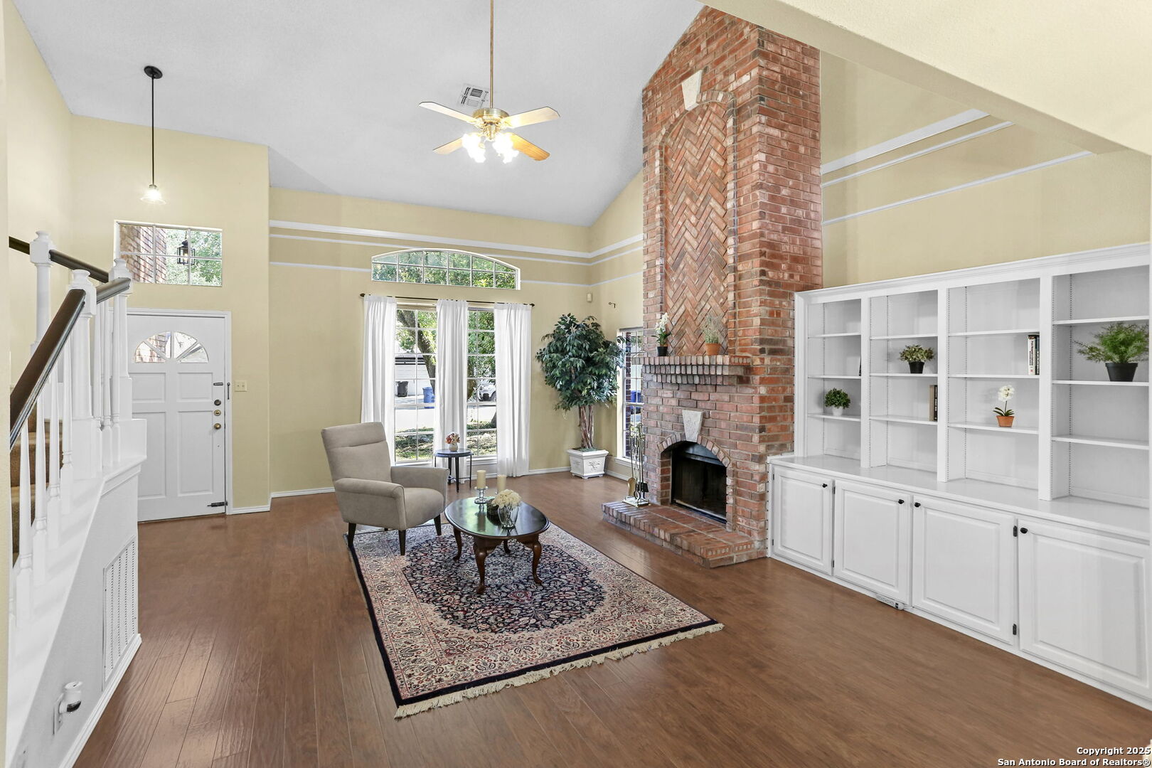 13907 Blenhein Ridge San Antonio, TX 78231 - Photo 5 of 34