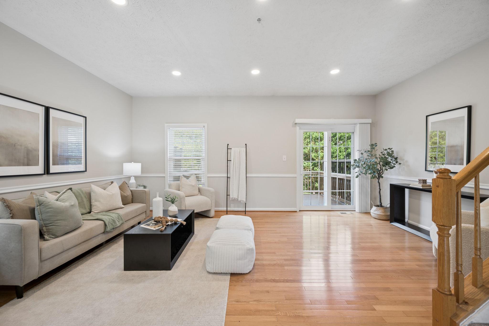 11952 White Heather Road Cockeysville, MD 21030 - Photo 12 of 36 Living area
