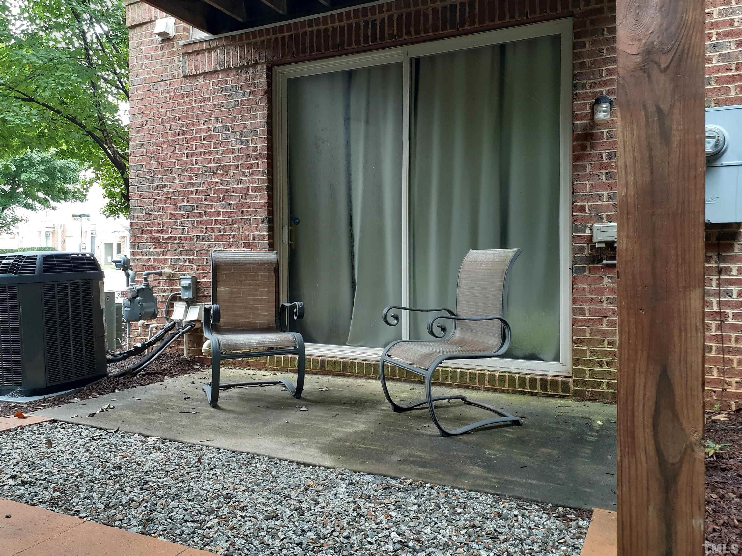 4920 Wyatt Brook Way Raleigh, NC 27609 - Photo 2 of 28 Gallery Image 2