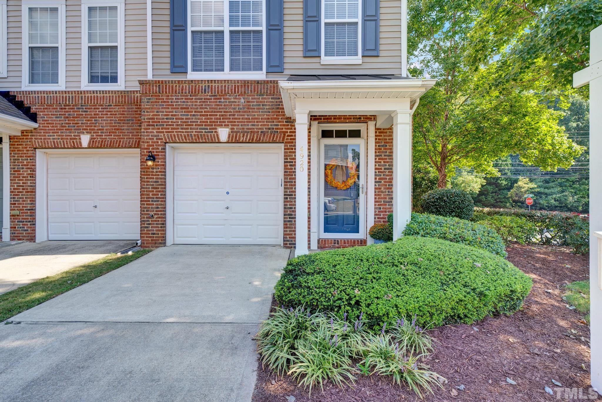 4920 Wyatt Brook Way Raleigh, NC 27609 - Photo 6 of 28 Gallery Image 6