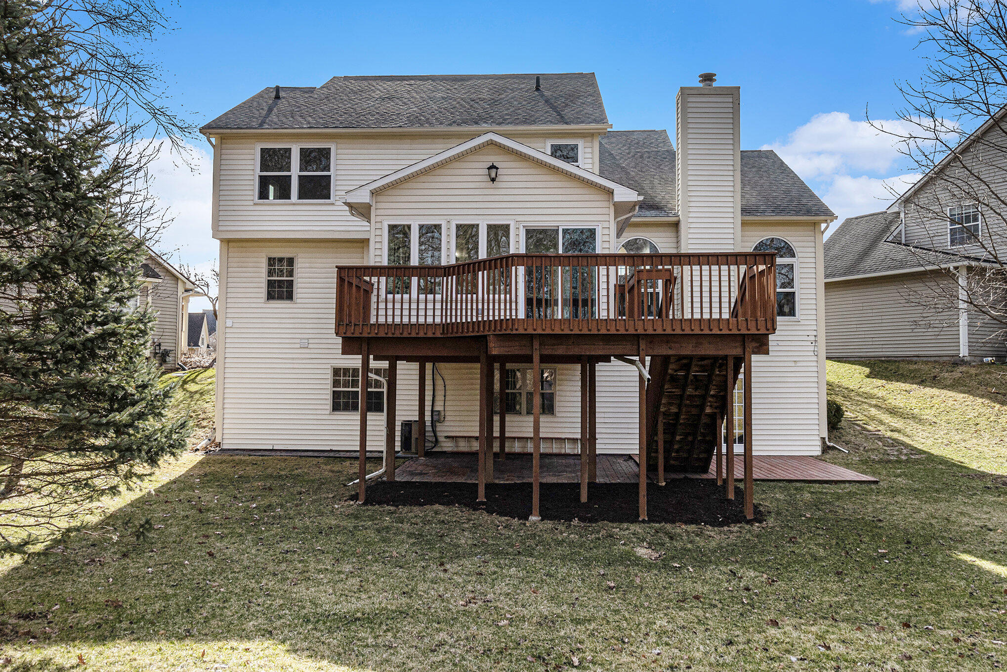 4910 Ravine Court Ann Arbor, MI 48105 - Photo 44 of 57 38 RE