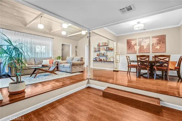 $4,500 | 1130 North Cordova Street, Burbank, CA 91505