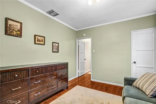 $4,500 | 1130 North Cordova Street, Burbank, CA 91505