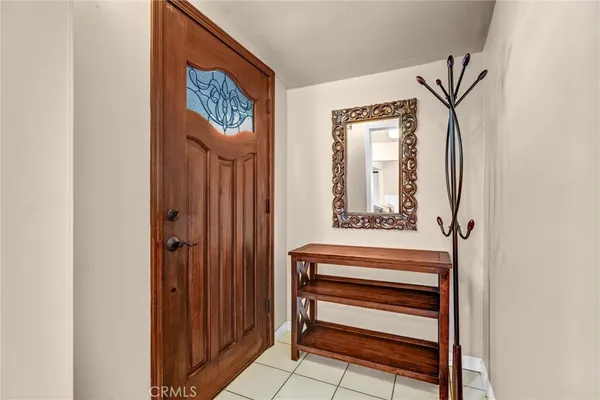 $4,500 | 1130 North Cordova Street, Burbank, CA 91505