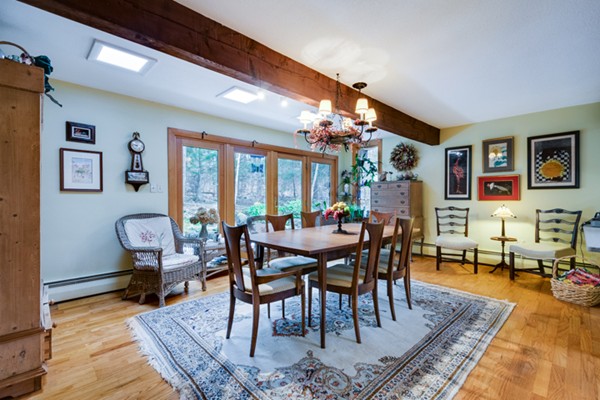 23 Canterbury Road Woburn, MA 01801 - Photo 6 of 23 Gallery Image 6