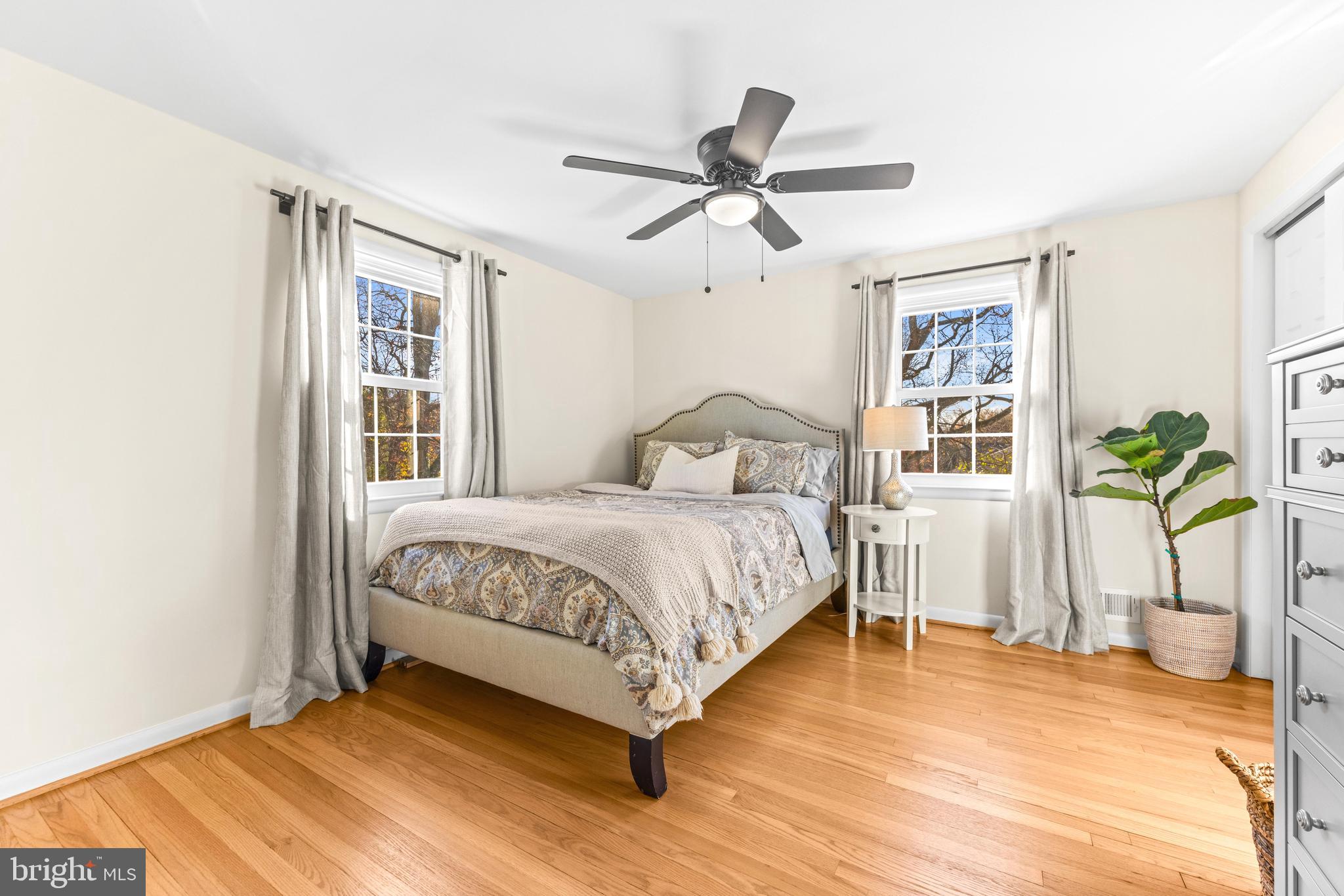 519 Dunkirk Road Baltimore, MD 21212 - Photo 25 of 41 Third bedroom