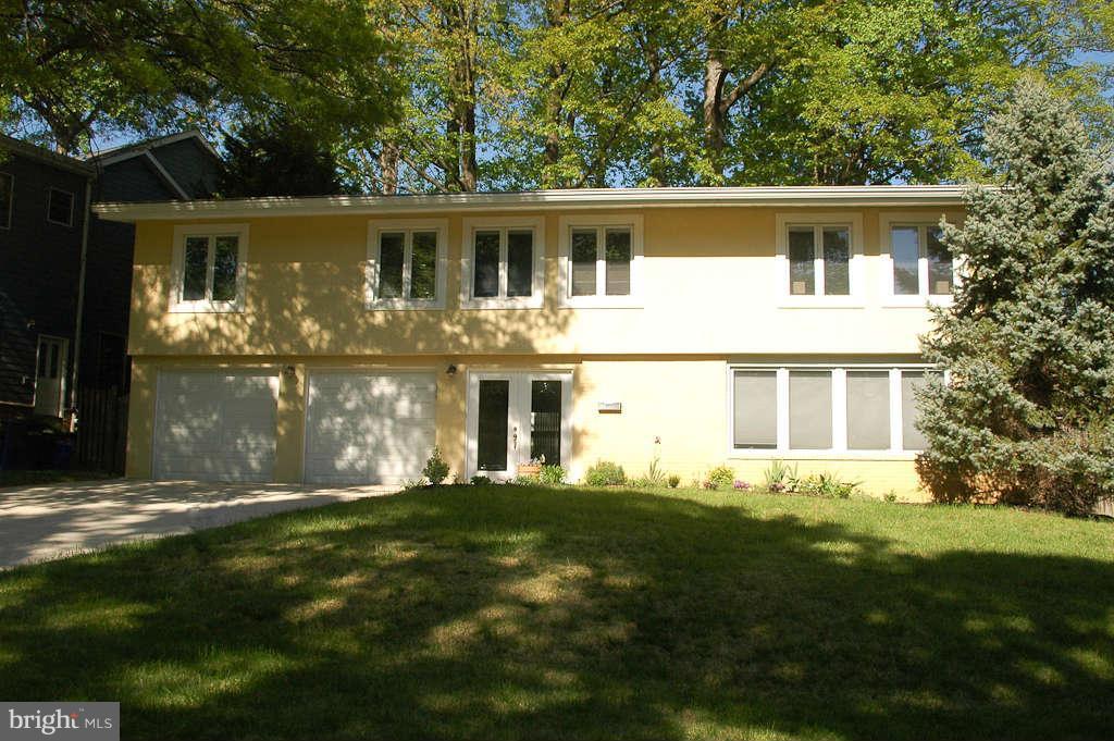 6809 Marbury Road Bethesda, MD 20817 - Photo 1 of 21 Exterior (Front)