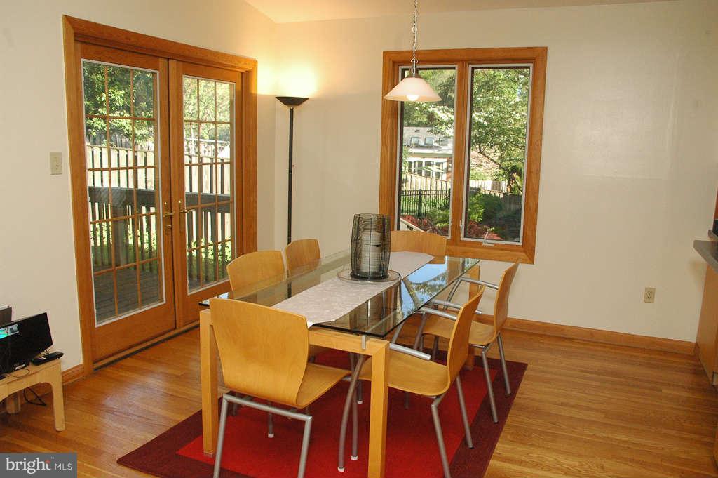 6809 Marbury Road Bethesda, MD 20817 - Photo 4 of 21 Dining Room