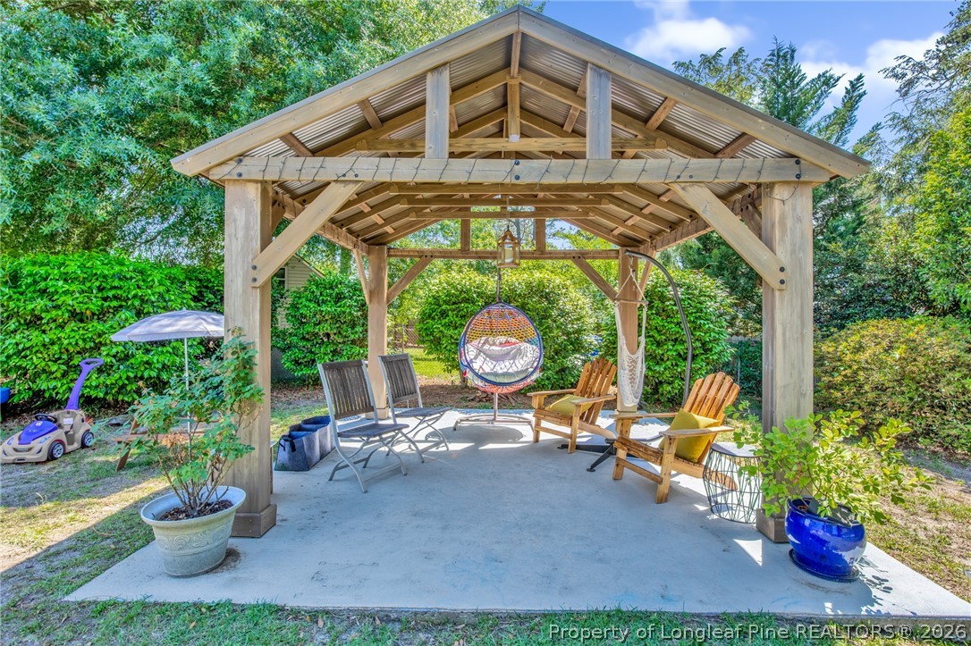 308 Valley Road Fayetteville, NC 28305 - Photo 4 of 50