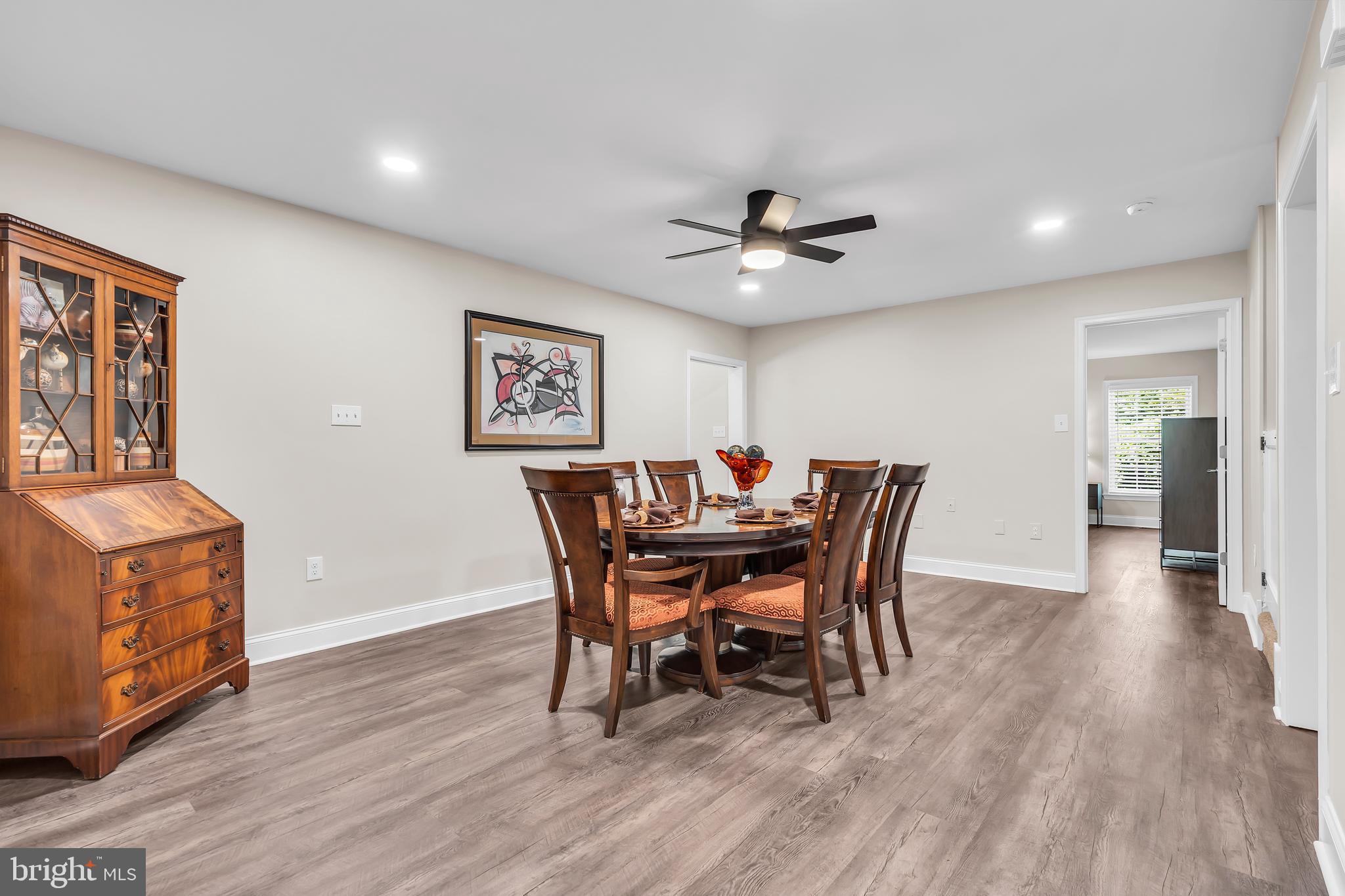 412 Greentree Road Sewell, NJ 08080 - Photo 9 of 55
