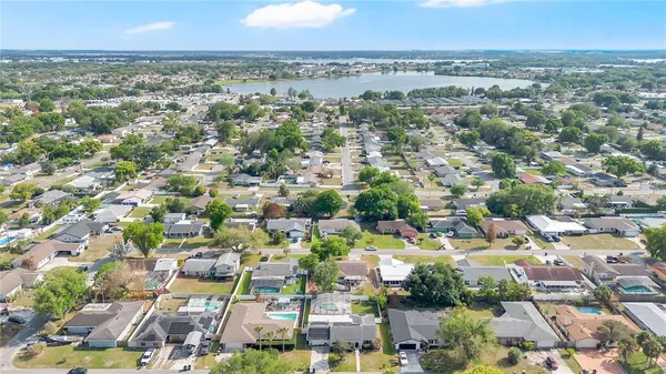 $185,000 | 112 Sandburg Lane, Winter Haven, FL 33884